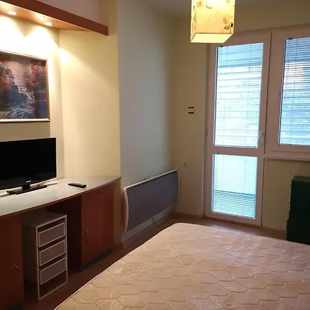 Apartment Mirea ブルガス
