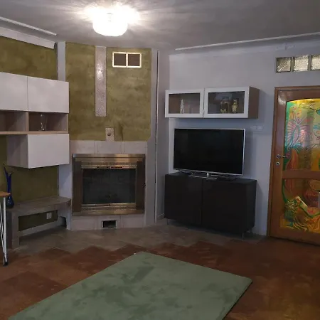 Apartment Mirea *